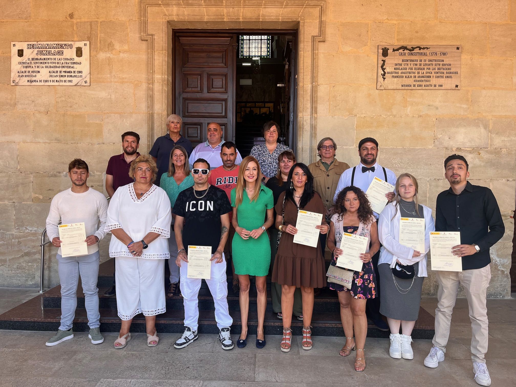 Entrega de diplomas programa mixto de jardinería