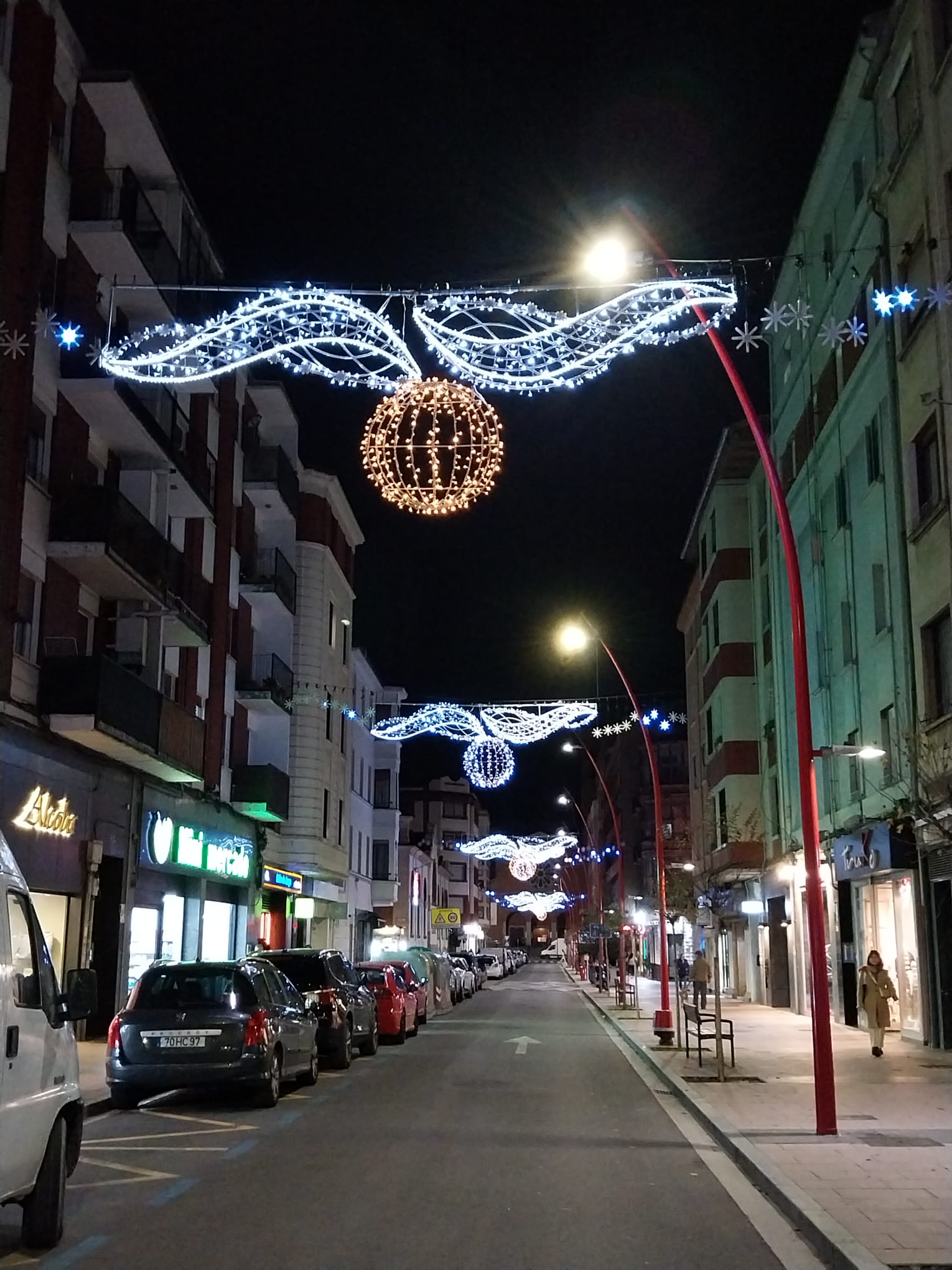 Miranda ilumina desde ya la Navidad